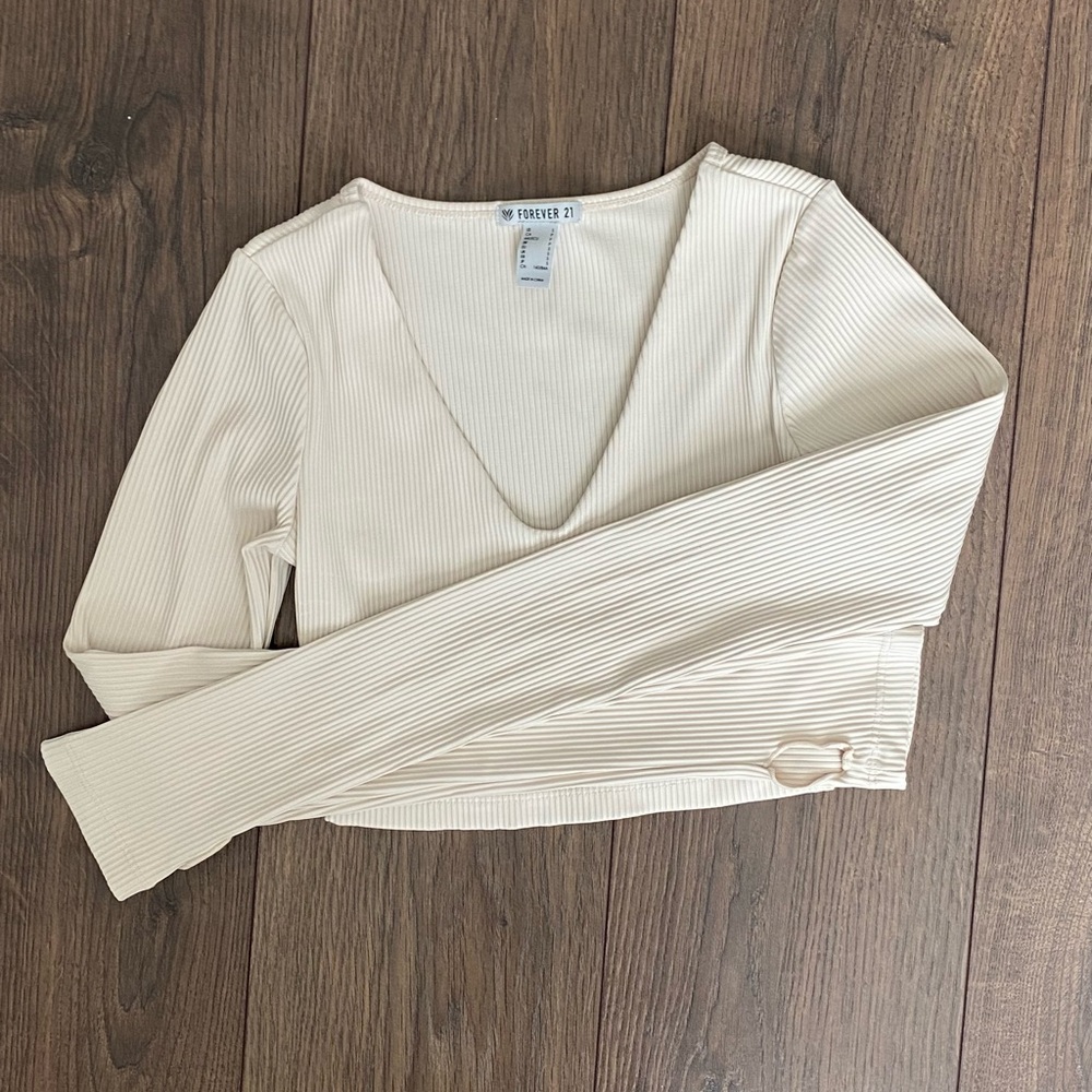 Bundle Women's Long Sleeve Crop Tops in Vibrant Colors - Picture 5 of 7